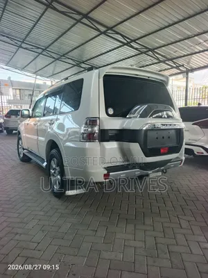 Mitsubishi Pajero 2019 White