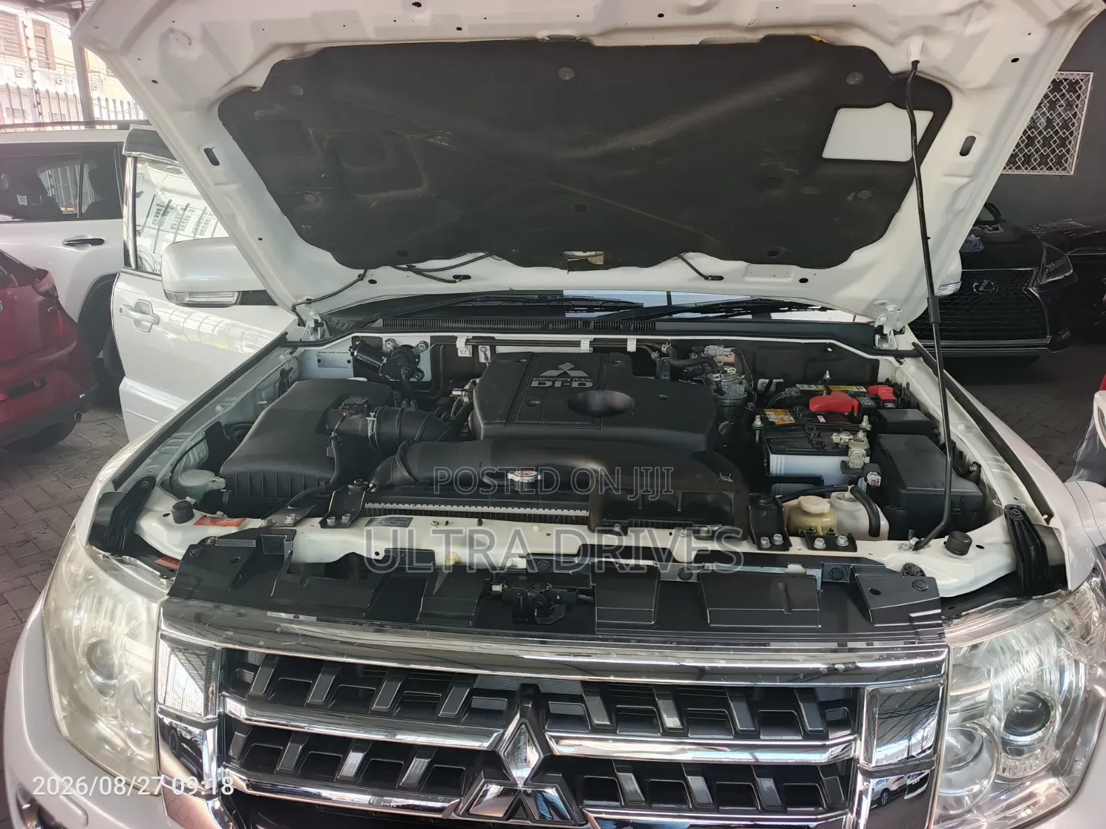 Mitsubishi Pajero 2019 White