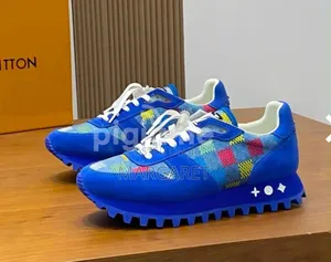Louis Vuitton Sneakers