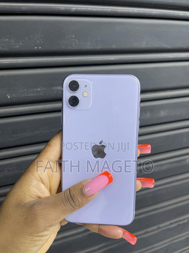 Apple iPhone 11 128 GB Red