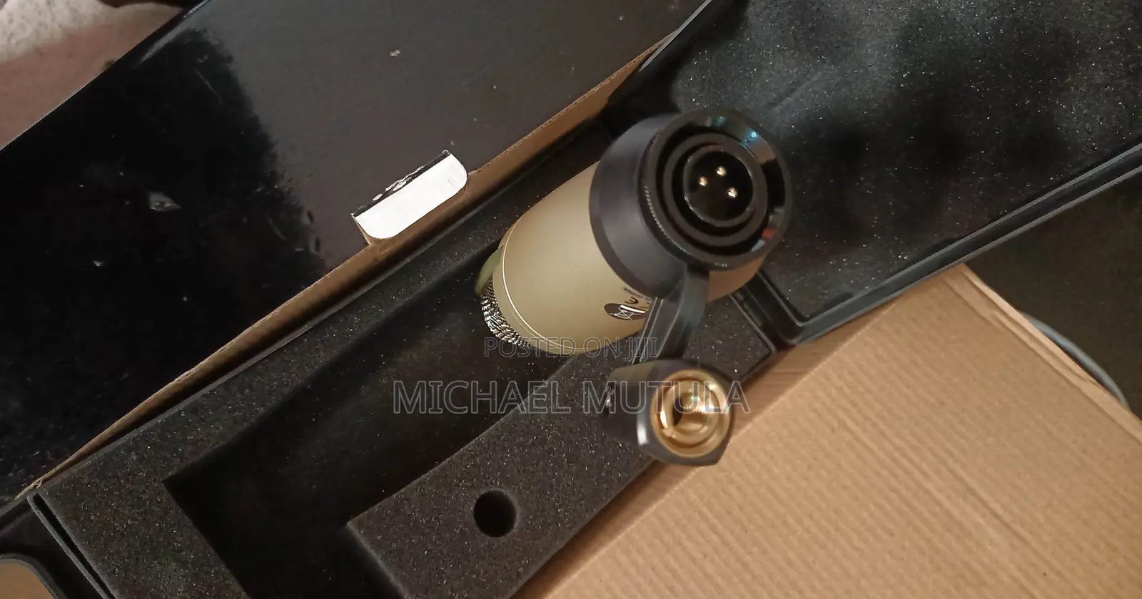 Behringer C-1 Condenser Microphone