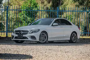 Mercedes-Benz C200 2019