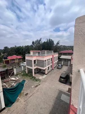 3bdrm Mansion in Rimpa for sale