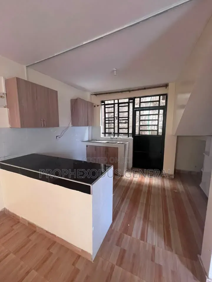 3bdrm Mansion in Rimpa for sale