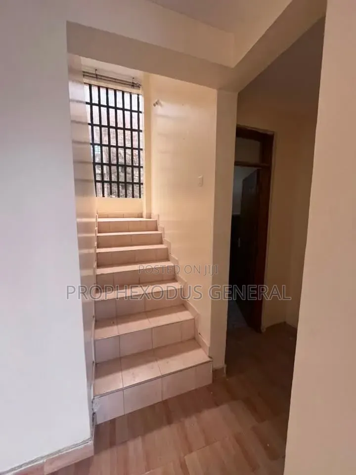 3bdrm Mansion in Rimpa for sale