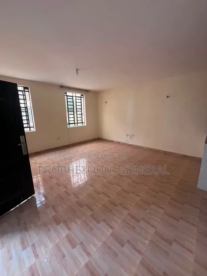 3bdrm Mansion in Rimpa for sale