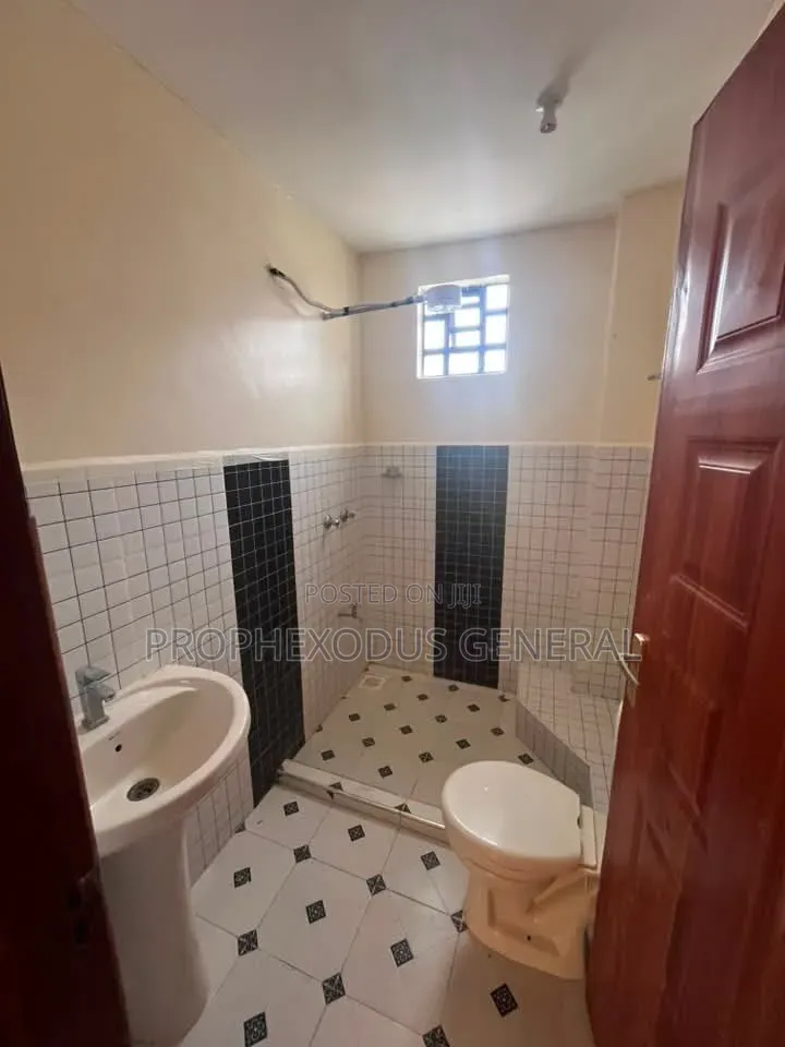 3bdrm Mansion in Rimpa for sale