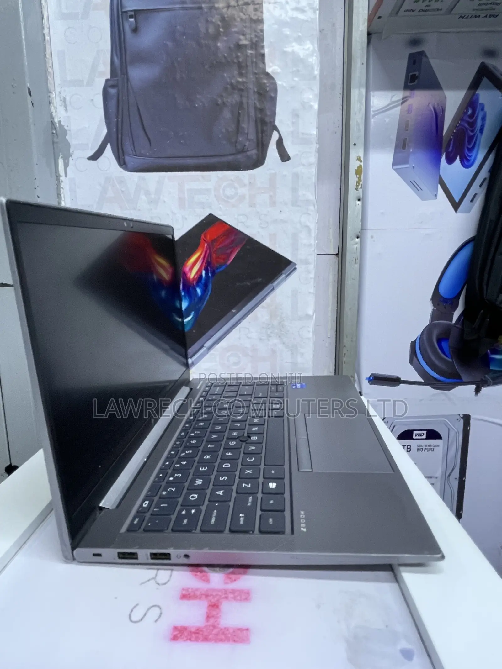 Laptop HP ZBook Firefly G8 16GB Intel Core i7 SSD 256GB