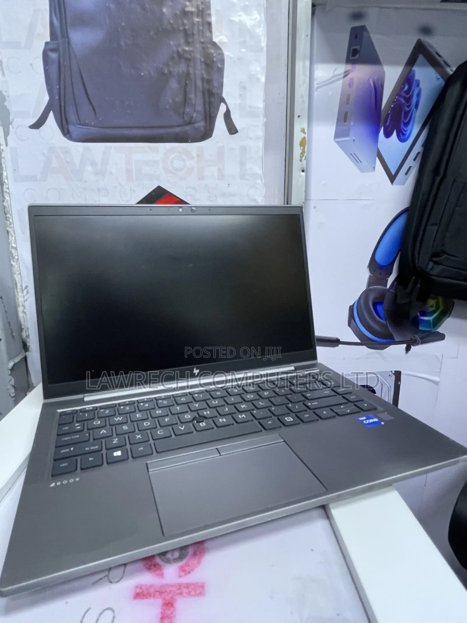 Laptop HP ZBook Firefly G8 16GB Intel Core i7 SSD 256GB