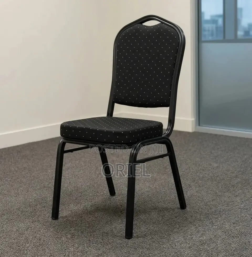 Office Chair : Black Banquet Chair