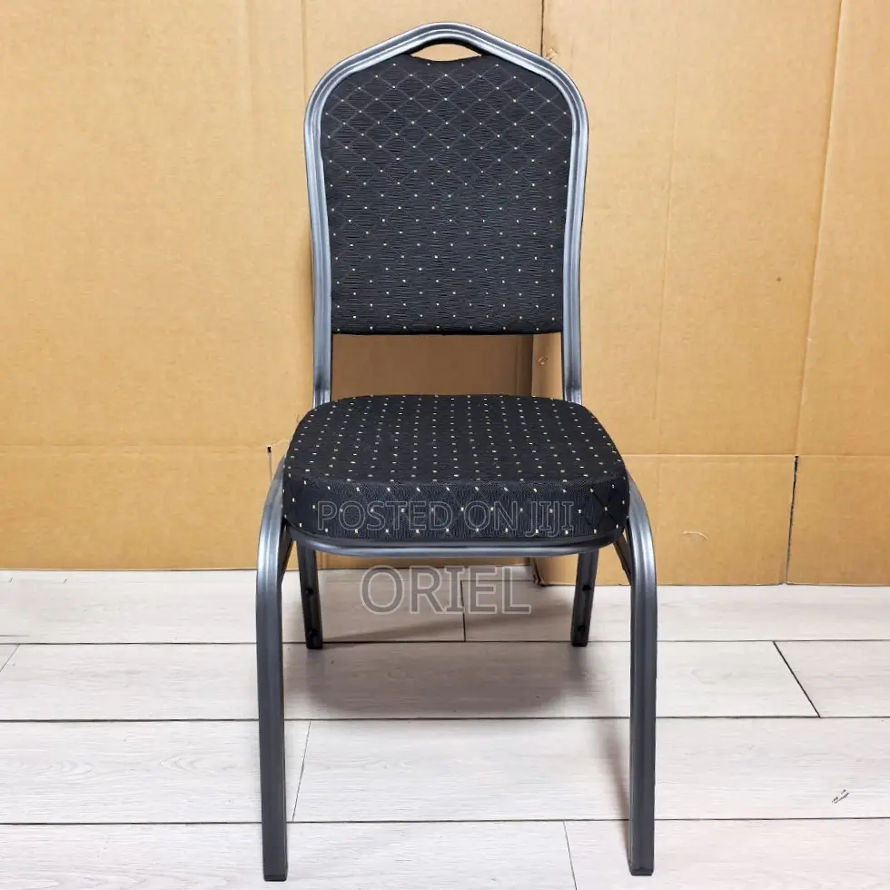 Office Chair : Black Banquet Chair