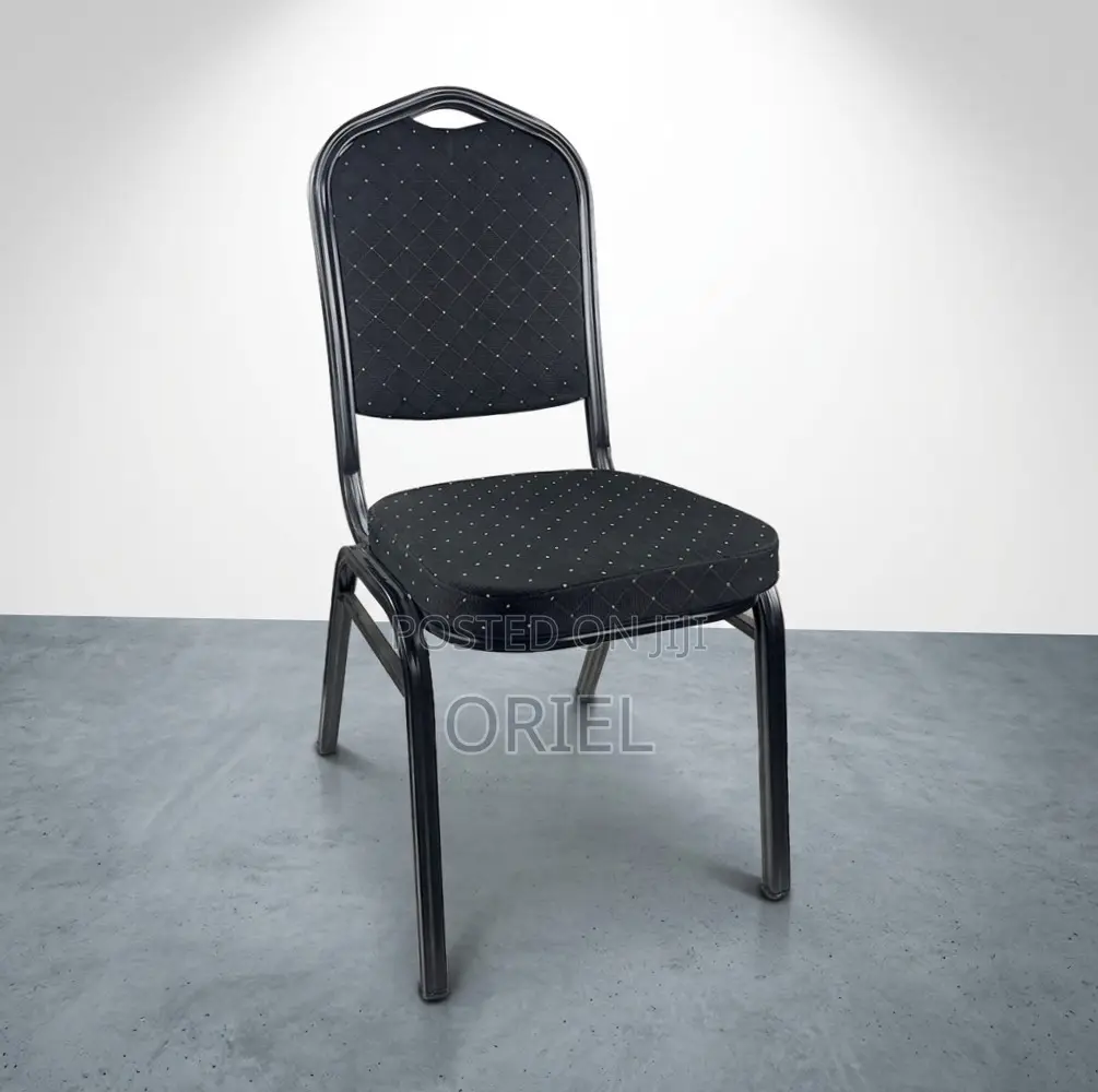Office Chair : Black Banquet Chair