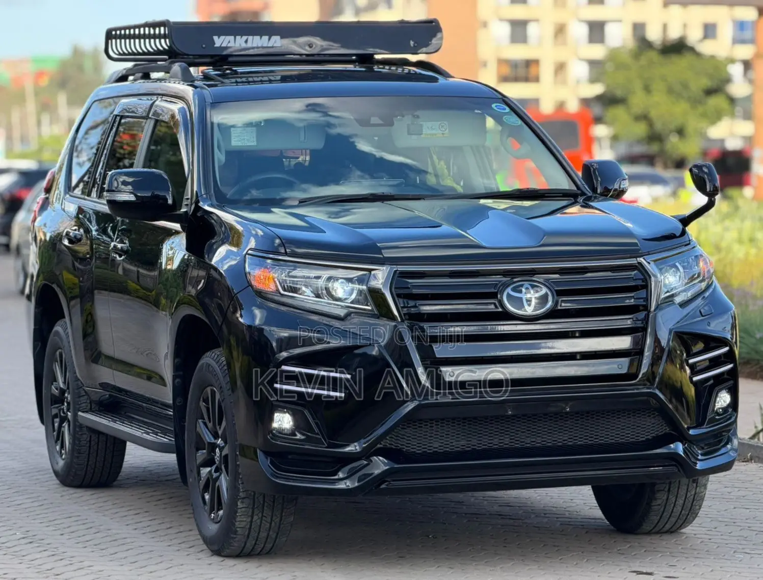 Toyota Land Cruiser Prado 2.7 2021 Black