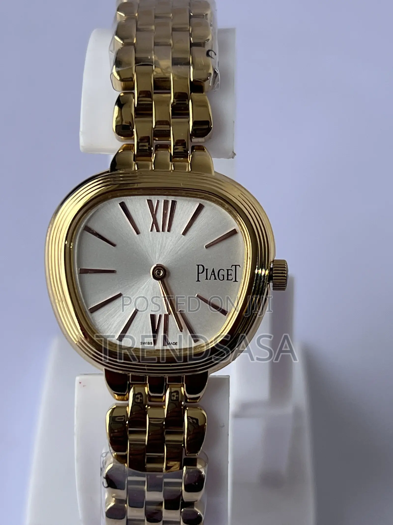 Piaget Cushion Shape Yellow Gold White Dial Ladies Watch