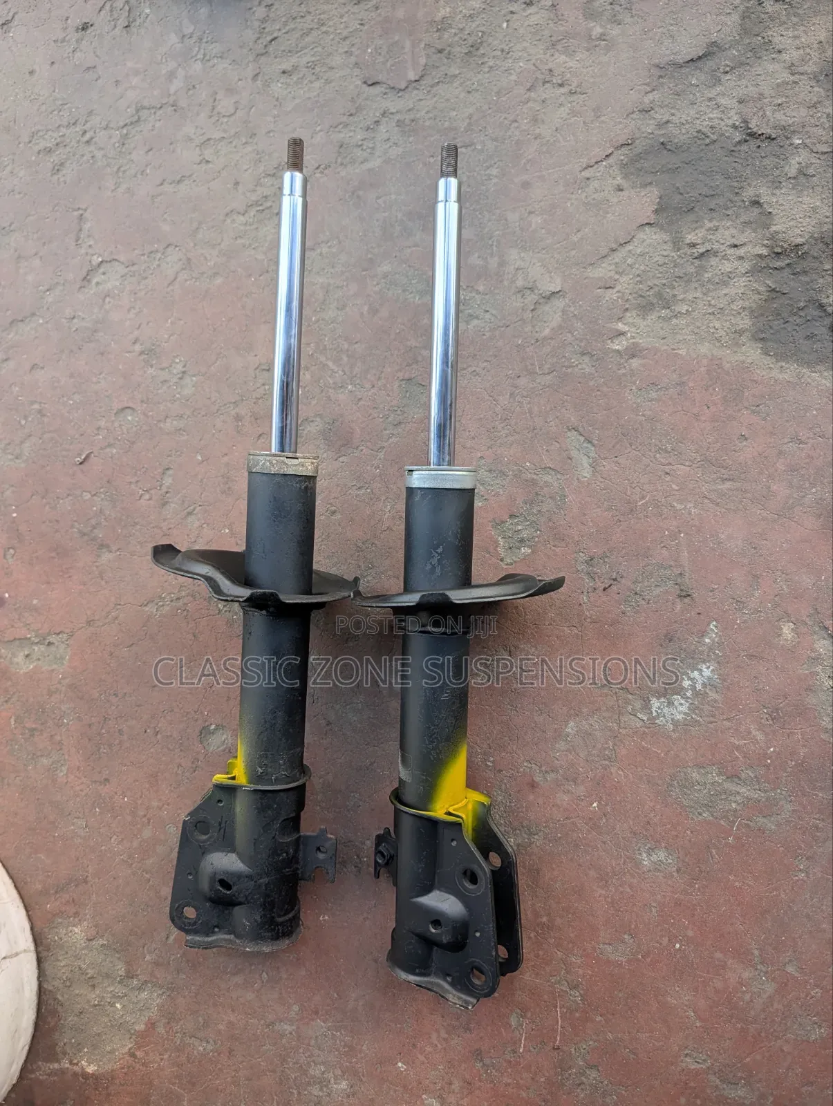 Toyota Rush Shock Absorbers.