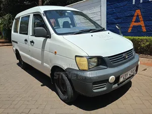 Toyota TownAce 2007 White