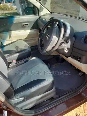 Toyota Passo 1.0 FWD 2007 Maroon