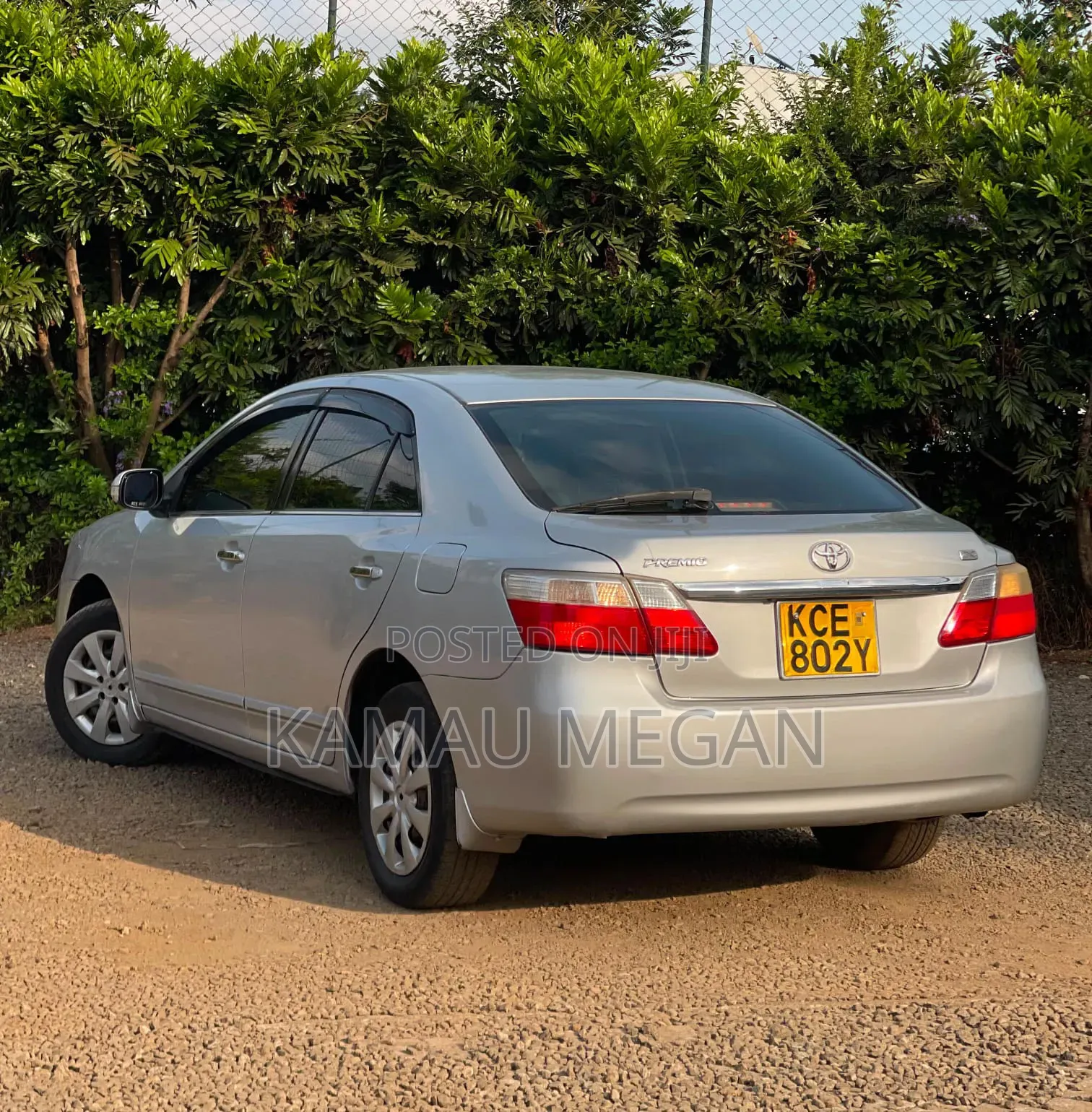 Toyota Premio 2009 Silver