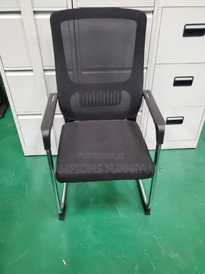 Fixed Base Mesh Visitors/Boardroom Chair
