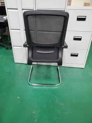 Fixed Base Mesh Visitors/Boardroom Chair