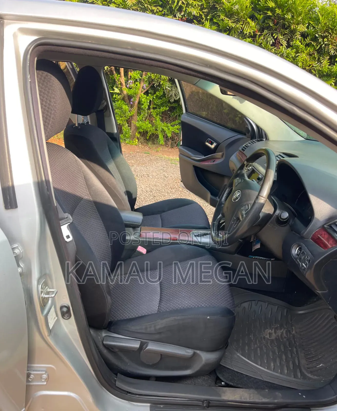 Toyota Premio 2009 Silver
