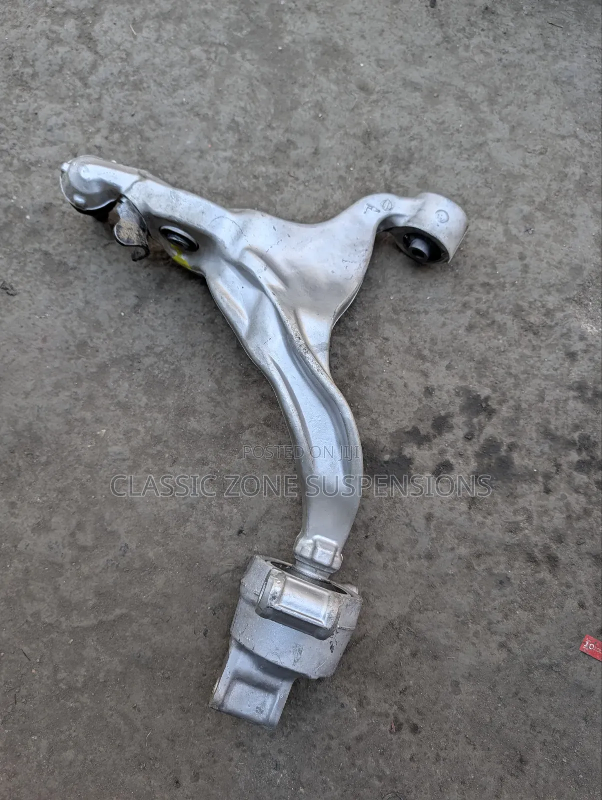 Nissan Skyline Control Arm.