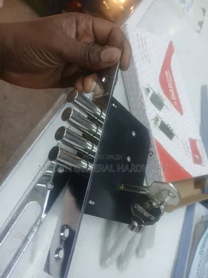 4 Pin Moment Deadlock (Star Key)
