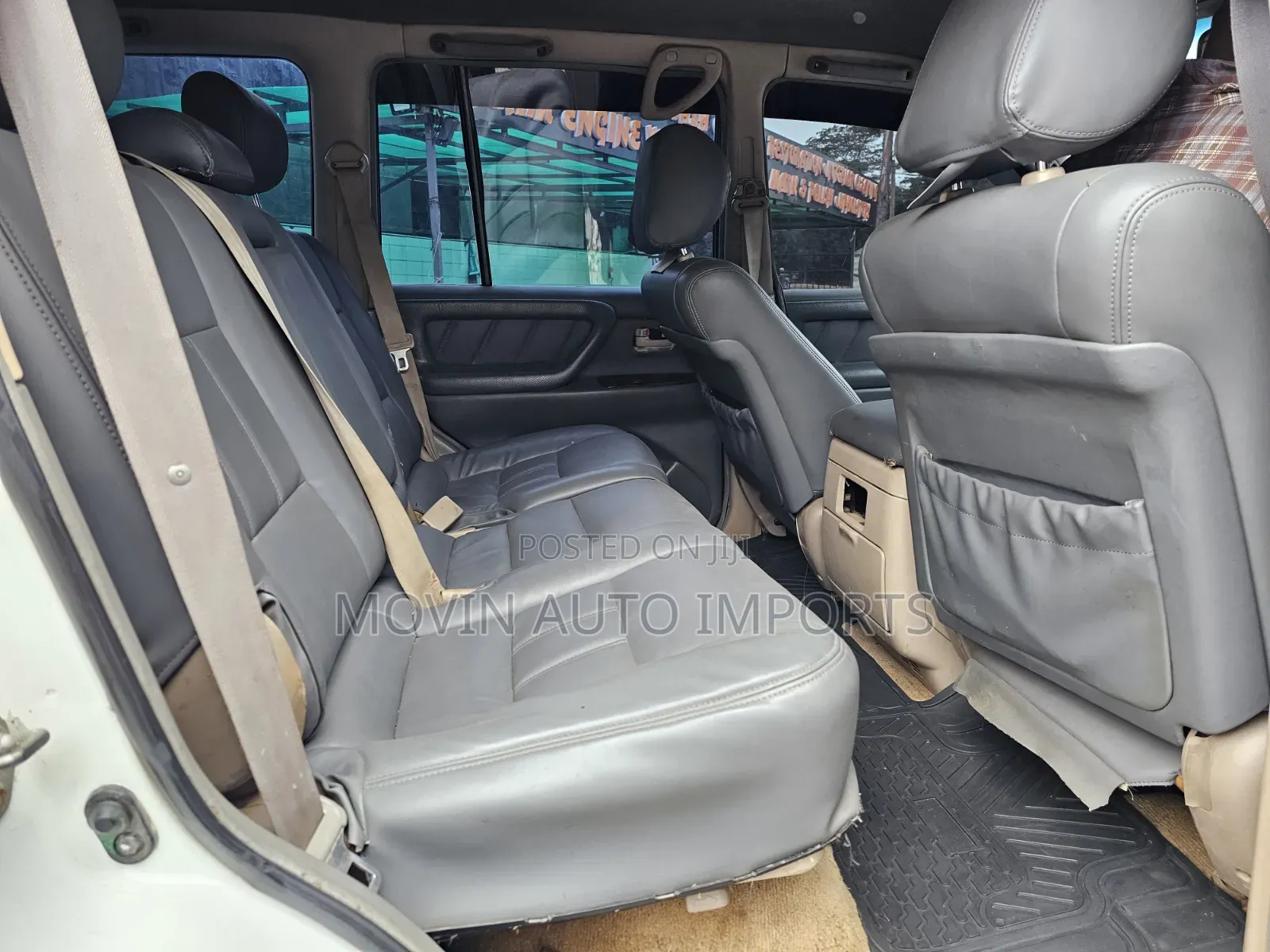 Toyota Land Cruiser 2006 White