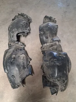 W204 Front Stone Guards