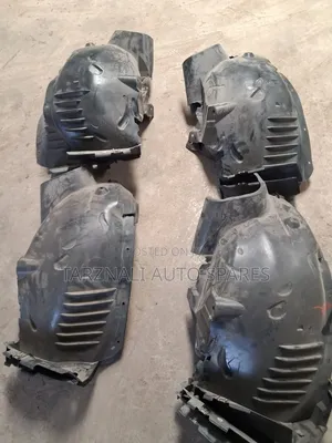 W204 Front Stone Guards