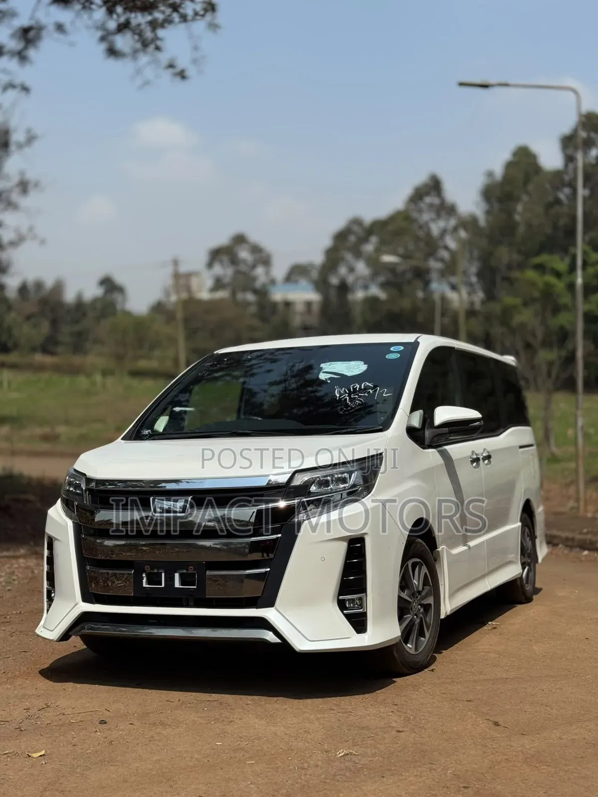 Toyota Noah 2019 Pearl