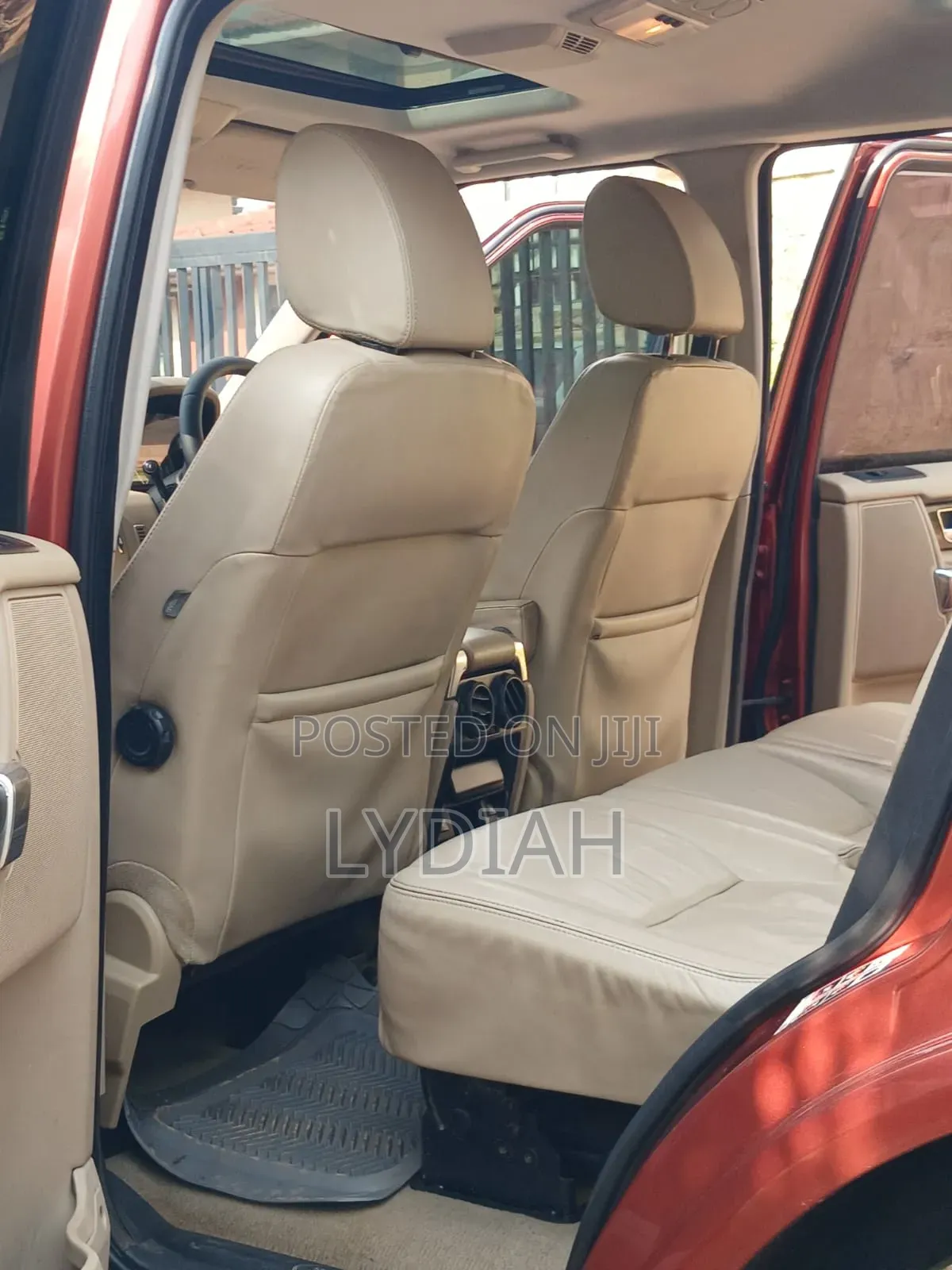 Land Rover Range Rover 2010 Maroon