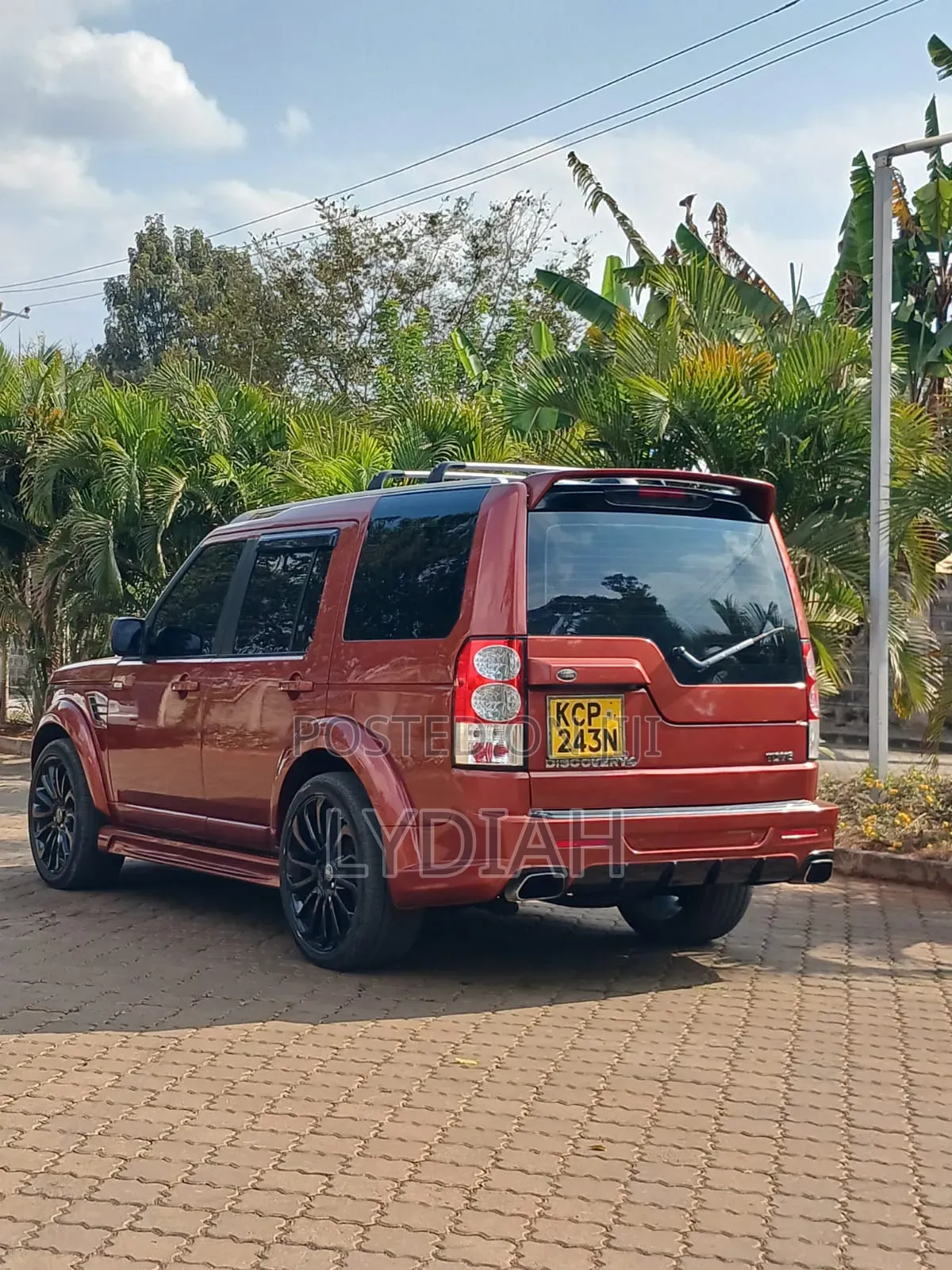 Land Rover Range Rover 2010 Maroon