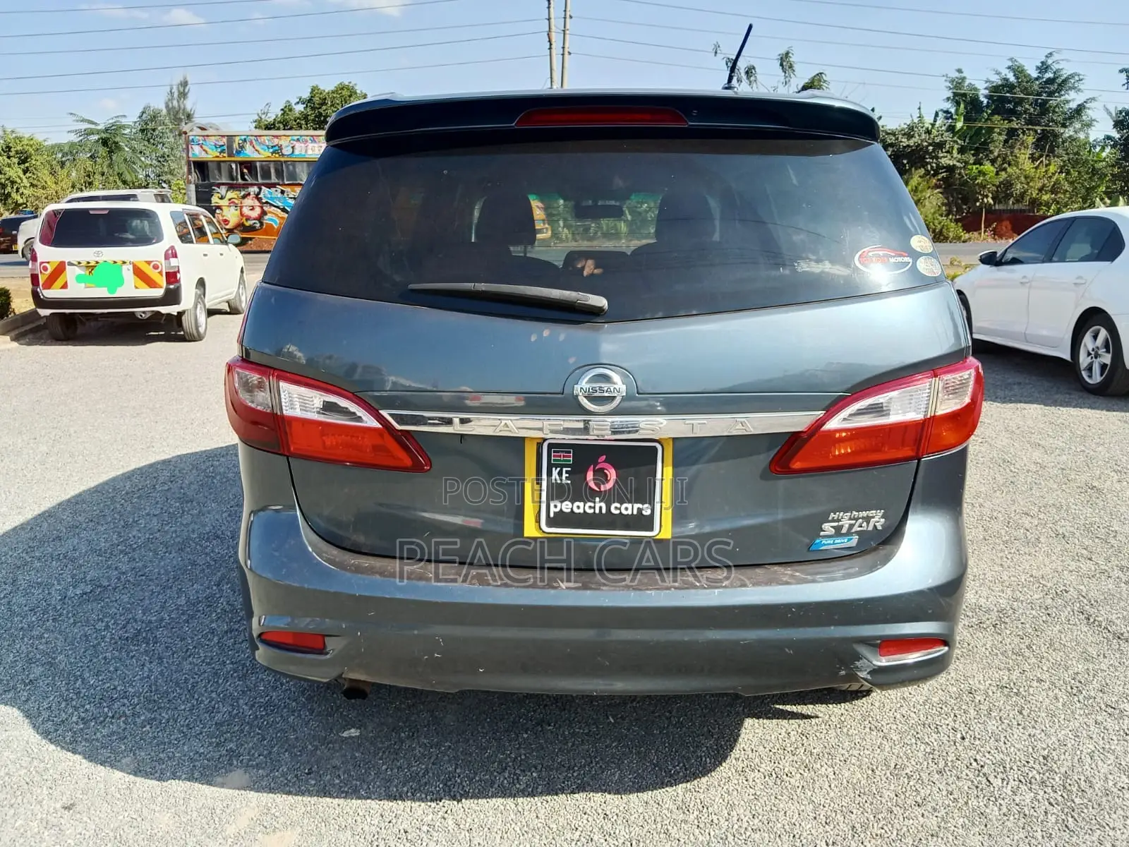 Nissan Lafesta 2011 Gray