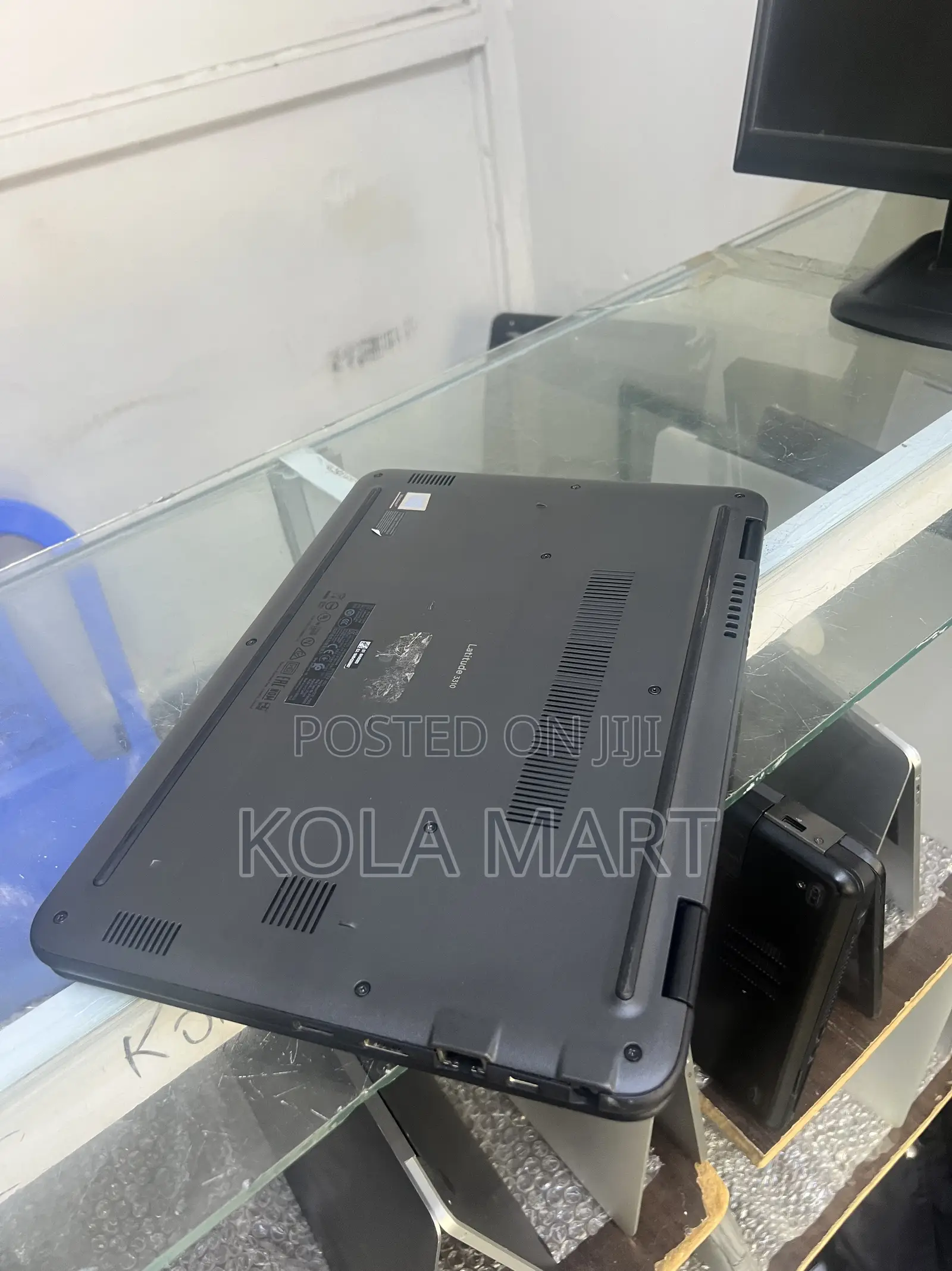New Laptop Dell Latitude 3120 8GB Intel Core i5 SSD 256GB