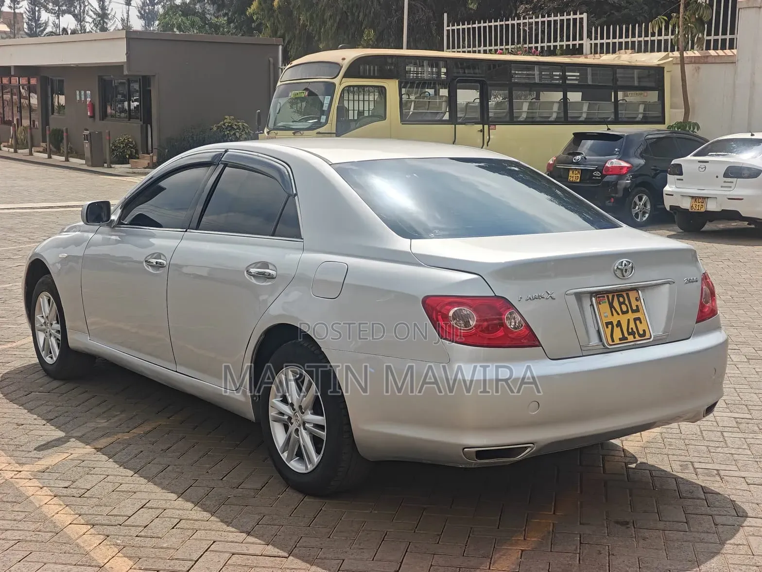 Toyota Mark X 2005