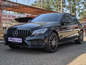 Mercedes-Benz C250 2015 Black