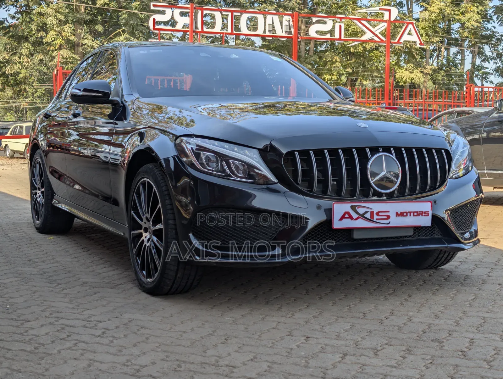 Mercedes-Benz C250 2015 Black