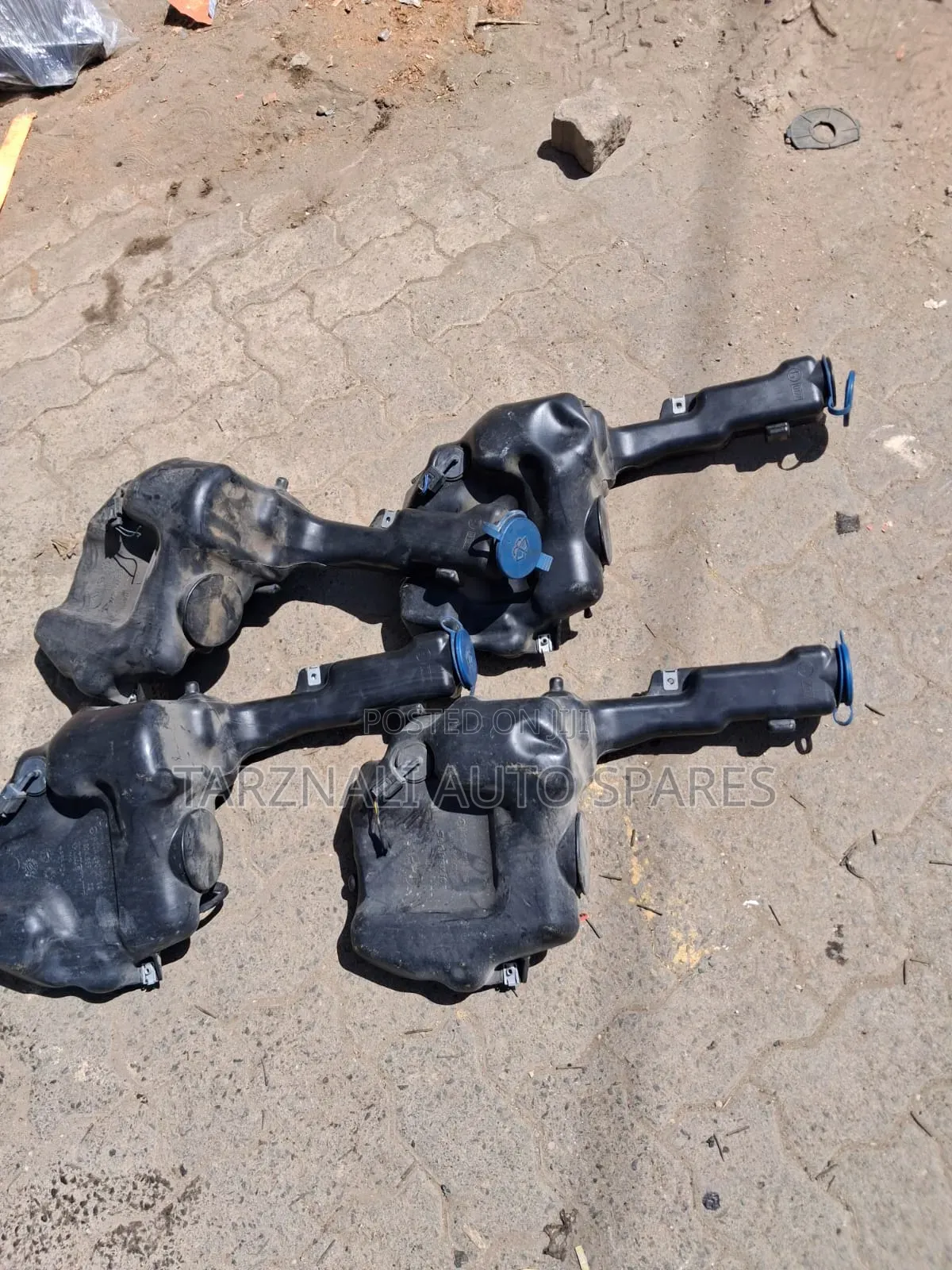 W204/W212 Washer Bottle