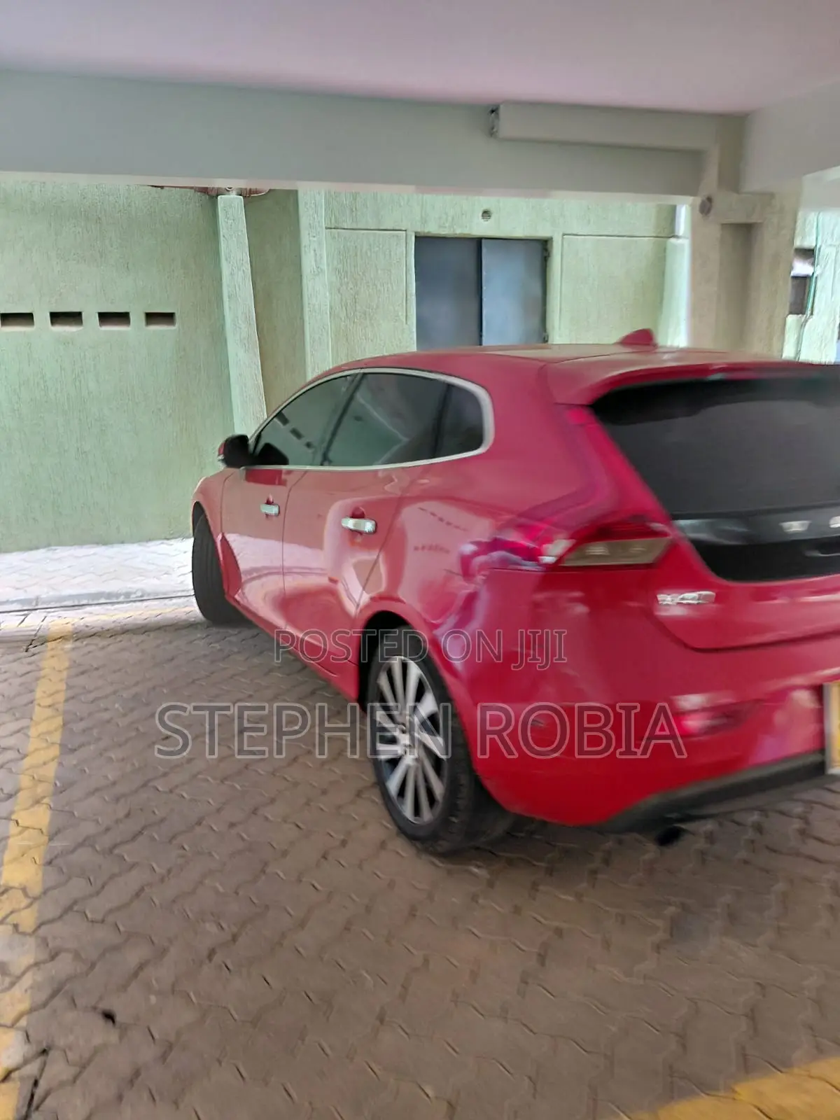 Volvo V40 2014 Red