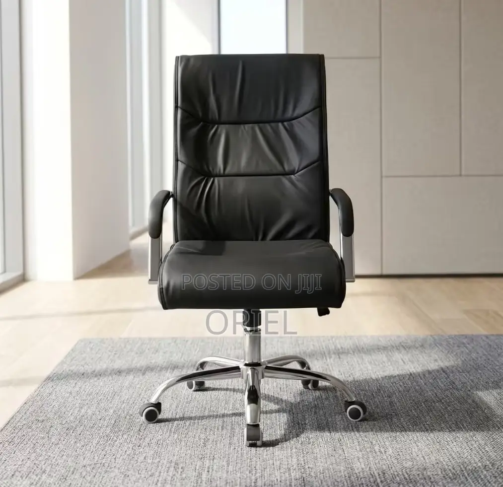 Office Chair : Padded Executive Guest Chair