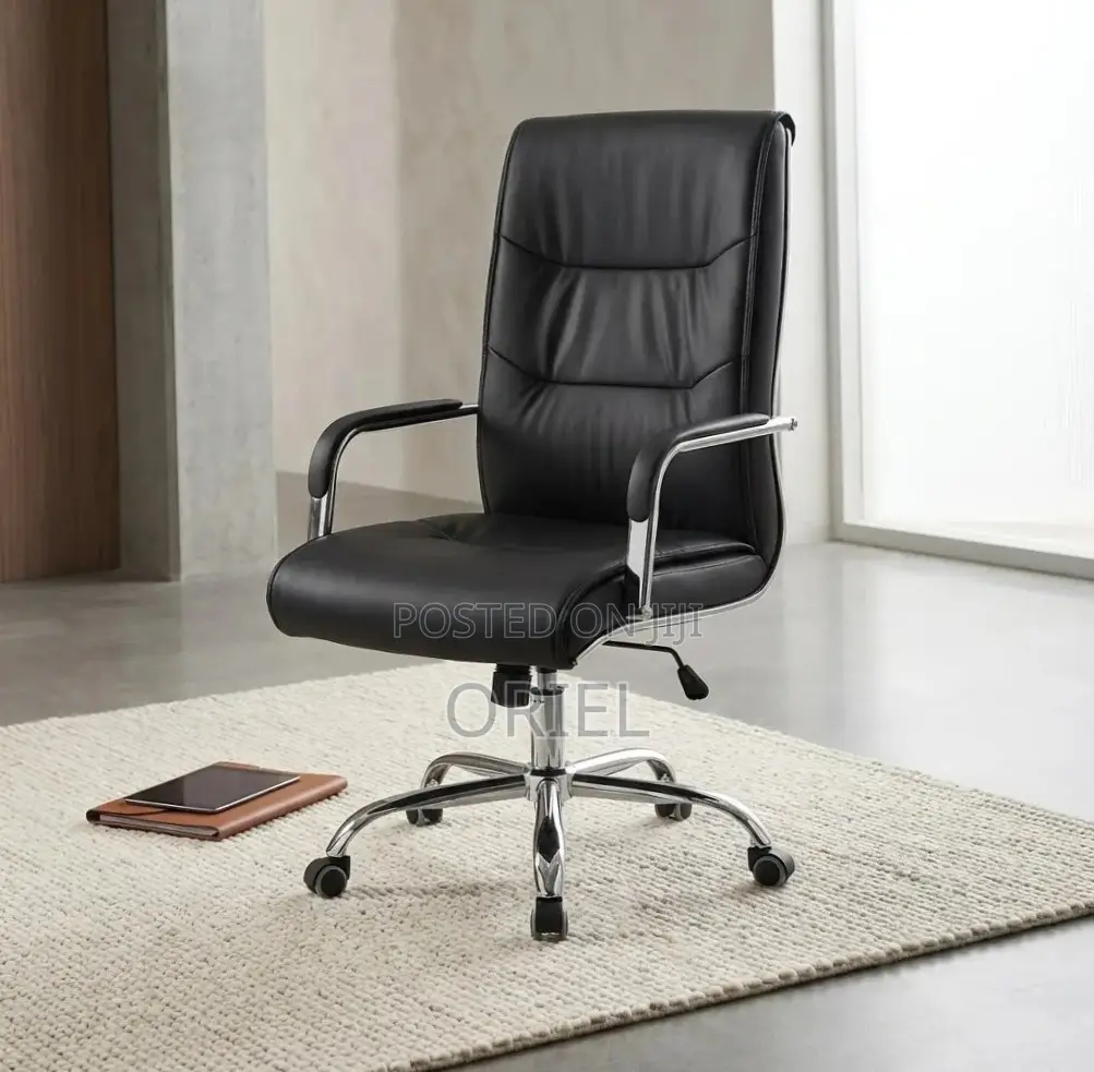 Office Chair : Padded Executive Guest Chair