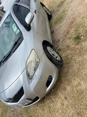 Toyota Belta 2011 Silver