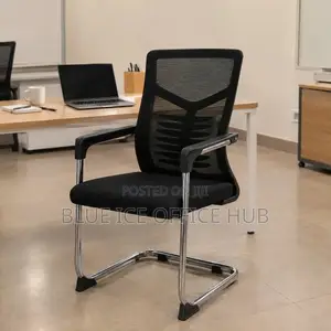 Mesh Waiting Chair With Armrests