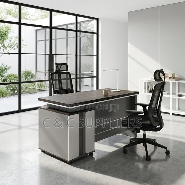 Executive Work Desk
-1600mm - thumbnail 2