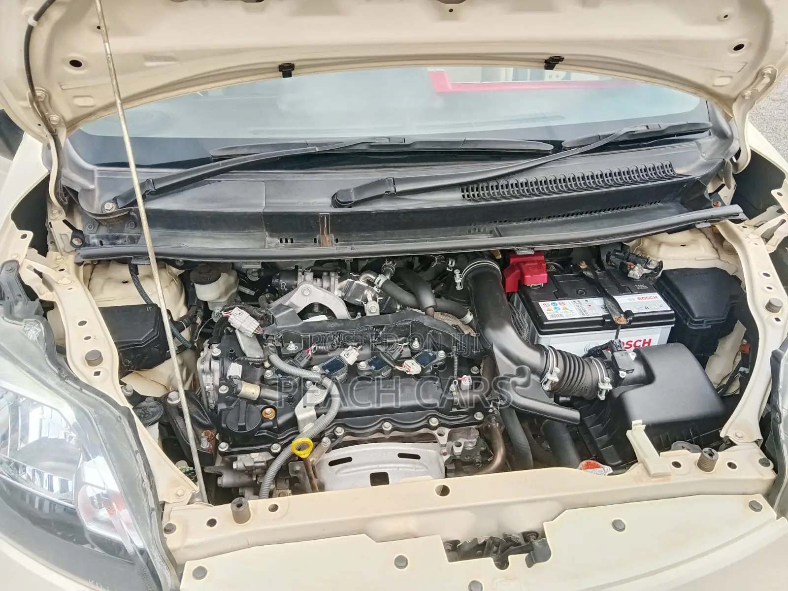Toyota Porte 2018 Pearl