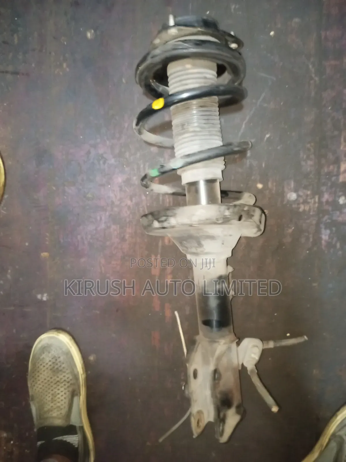 Subaru Outback BS9 Shock Absorber