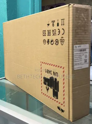 New Laptop HP 14S 8GB Intel Core i3 SSD 256GB