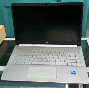 New Laptop HP 14S 8GB Intel Core i3 SSD 256GB