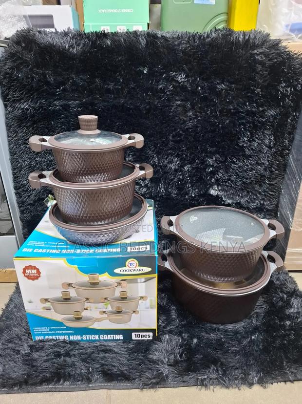 Die Casting Non-Stick Coating 10pcs Cookware Set Available